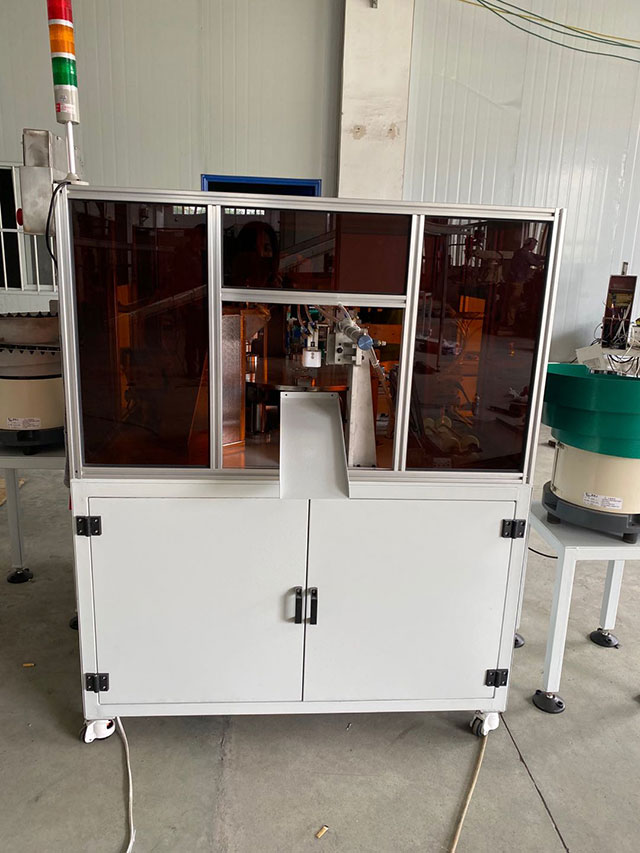 ���ϼ��ԄӽM�b�C