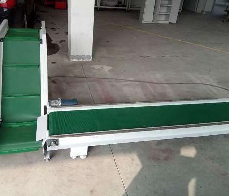 ��yʽС��ݔ�͙C(j��)ϵ�y(t��ng)��(y��ng)���f(shu��)��